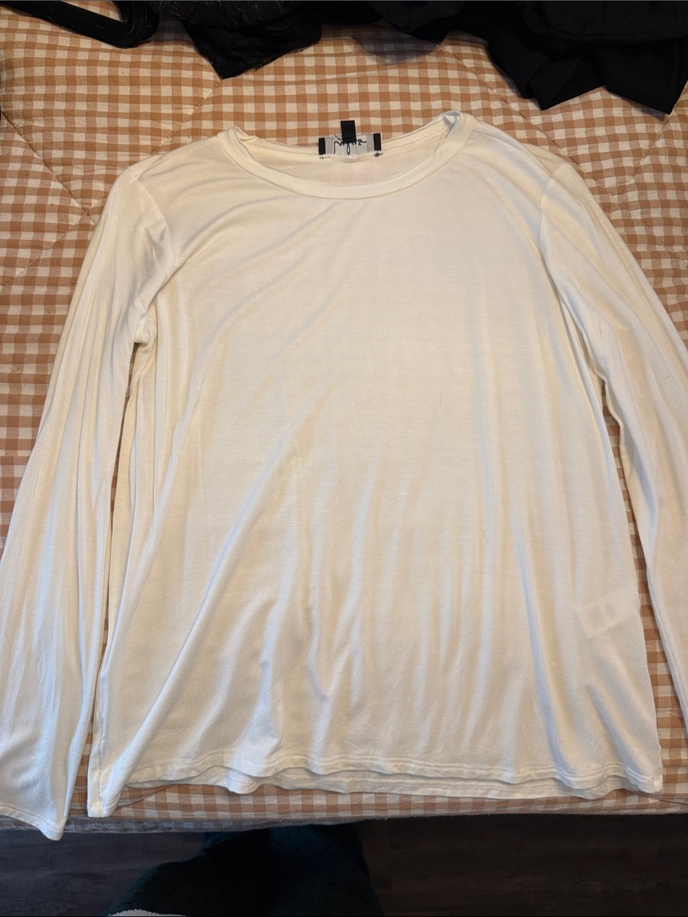 Women's Long-Sleeve Crew Neck Shirt - White